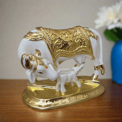 Statue ALiLA ALiLa White & Golden Kamdhenu Cow and Calf Statue for Home Wealth, Prosperity, Peace, 6 Inches Statue